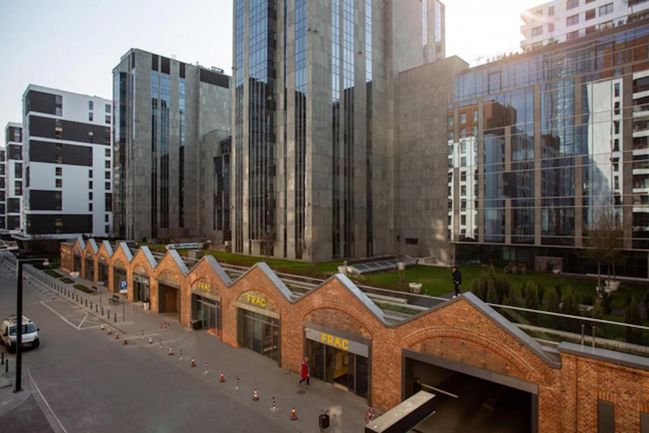 Golden Apartments Warsaw - Big Apartment In Luxury Building Near Metro Station-Grzybowska 85-5 Eksteriør billede